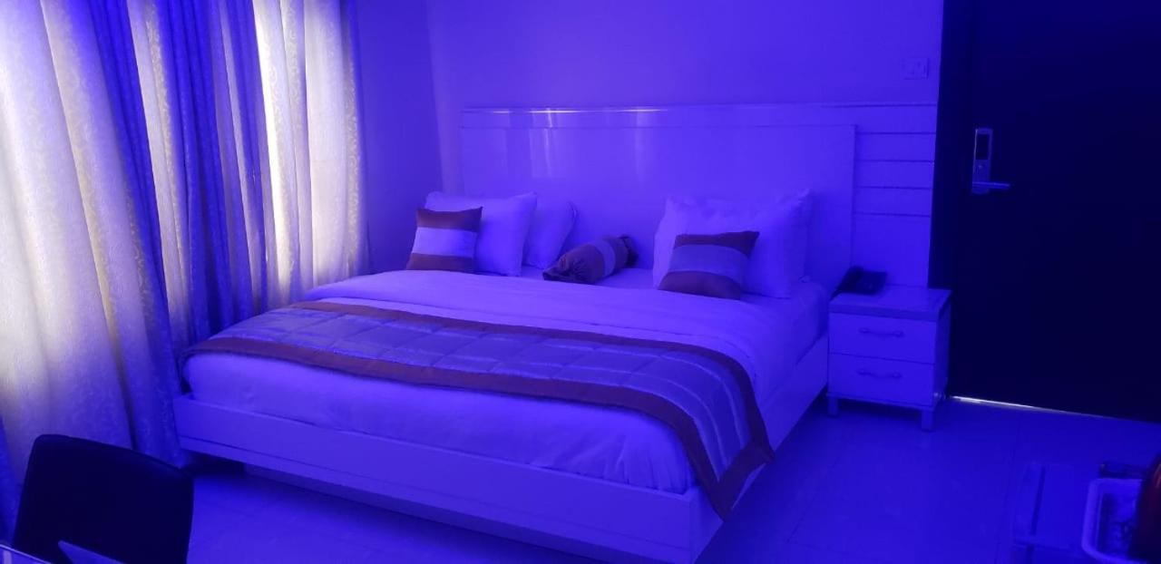 Appleville Suites イケジャ エクステリア 写真